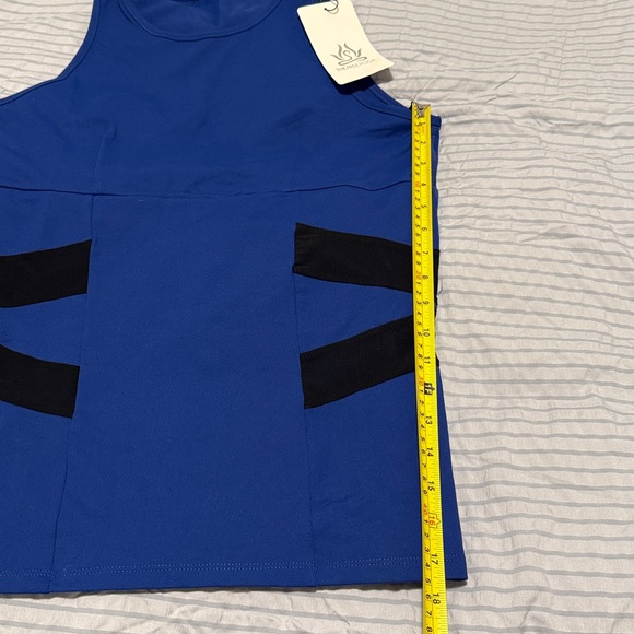 Yoga tank top - Picture 12 of 14